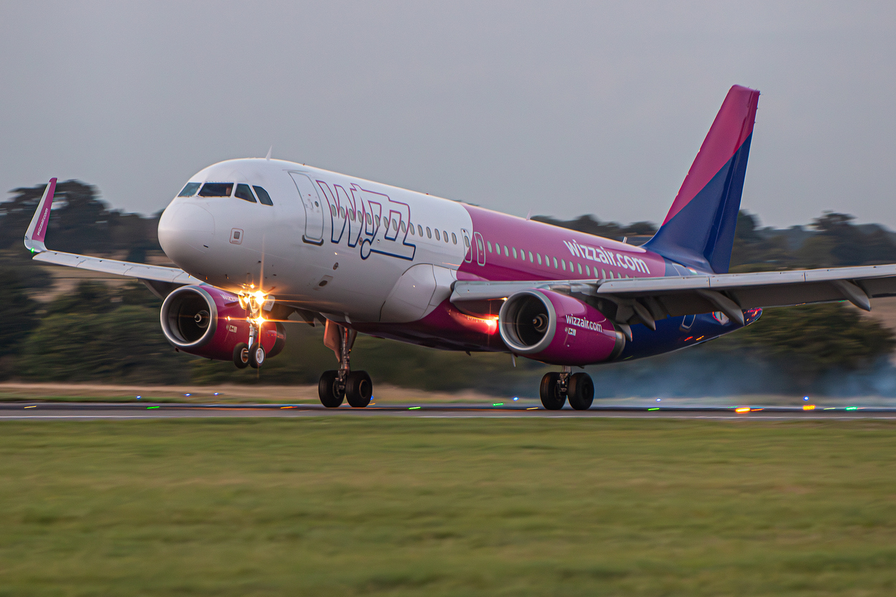 How Long Can Aircraft Tires Last?