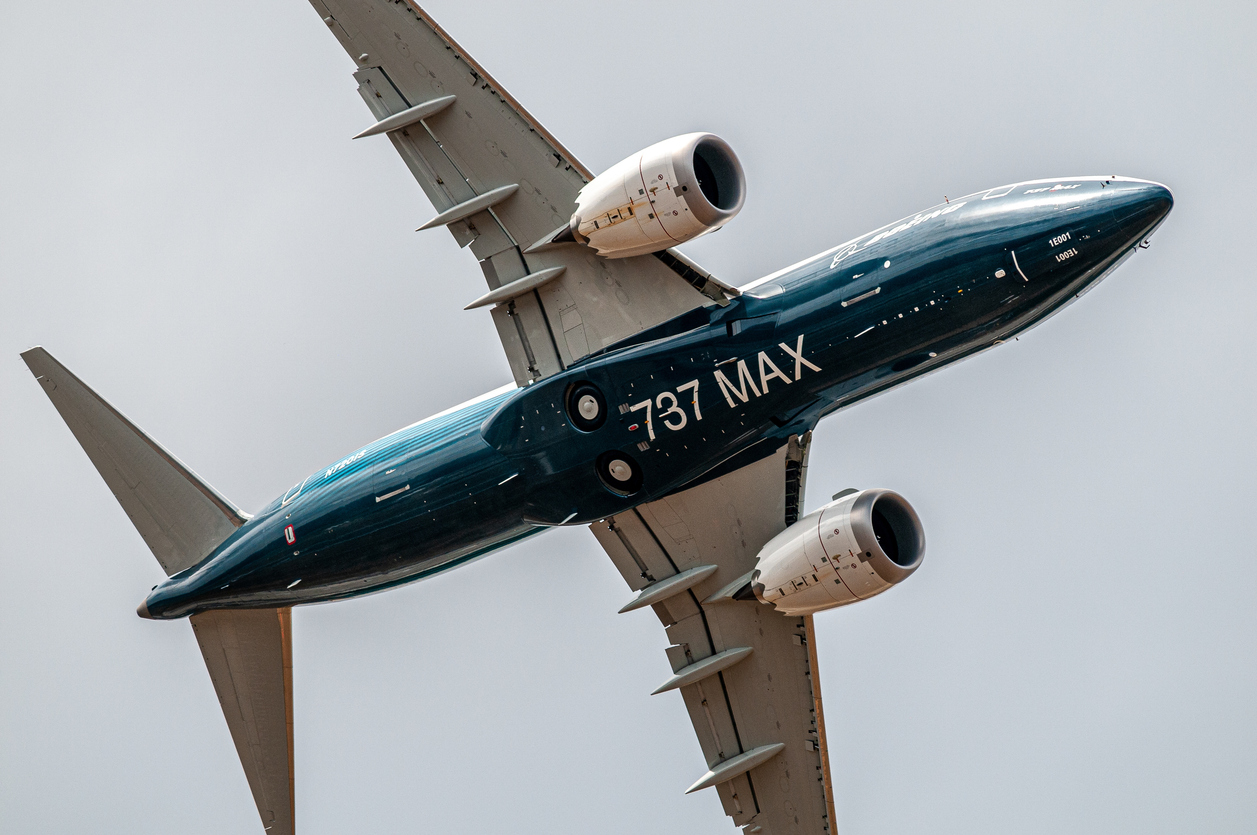 FAA Mandates Immediate Inspection of 2,600 Boeing 737's Oxygen Mask Systems