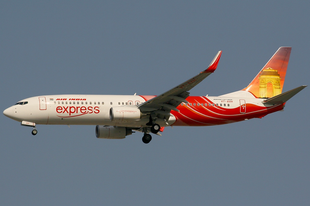 By Konstantin von Wedelstaedt - Gallery page http://www.airliners.net/photo/Air-India-Express/Boeing-737-8HJ/1157698/LPhoto http://cdn-www.airliners.net/aviation-photos/photos/8/9/6/1157698.jpg, GFDL 1.2, https://commons.wikimedia.org/w/index.php?curid=26832482